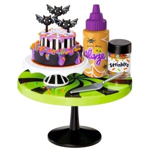 NEW MGA’s Make It Mini Halloween Series 2- Bat Cake Miniverse